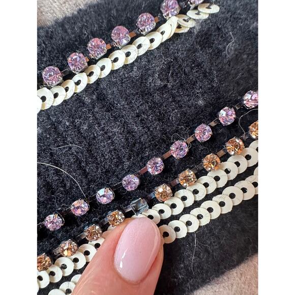 Tory Burch 100% Merino Wool V-Neck Sequin Rhinestone Beige Long Sleeve Sweater - Picture 11 of 11